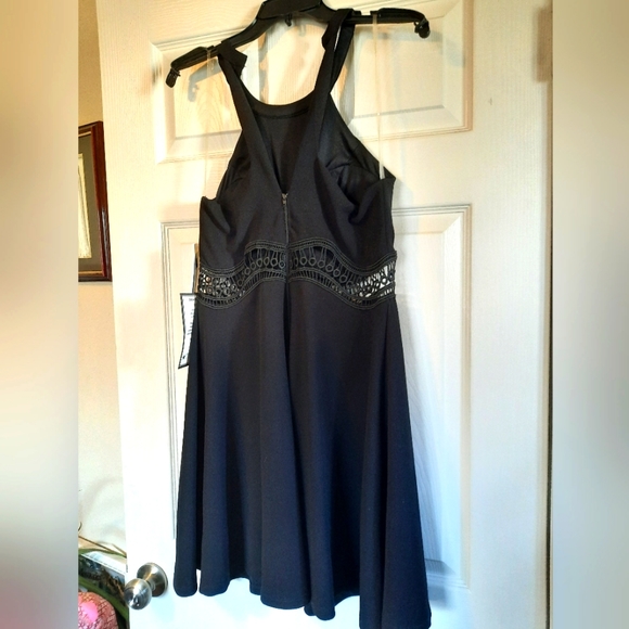 SEQUIN HEARTS Womens Black Stretch Crochet Trim Sleeveless Mini Dress Juniors 9 - Picture 5 of 13